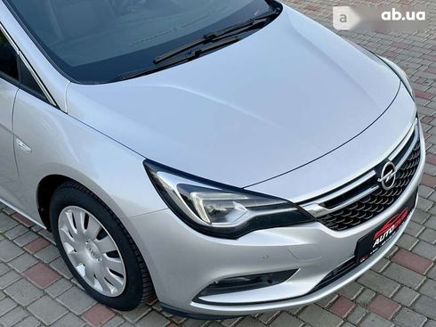 Opel Astra 2017 - фото 10