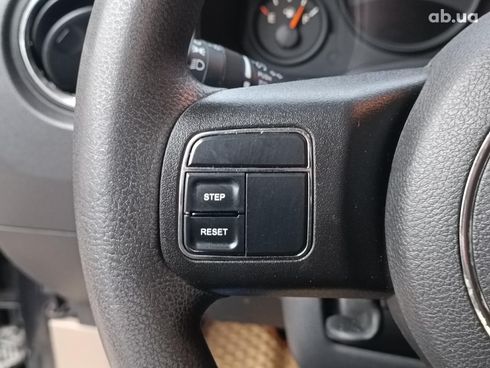 Jeep Patriot 2013 черный - фото 24