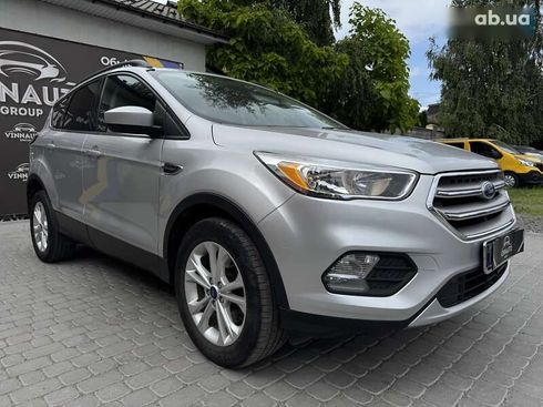 Ford Escape 2017 - фото 16