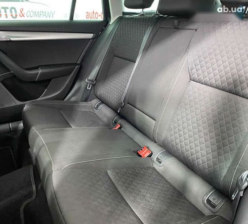 Skoda Octavia 2015 - фото 23