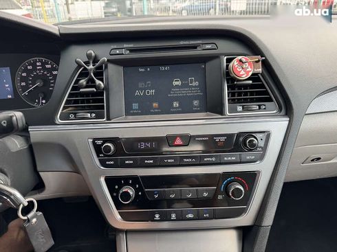 Hyundai Sonata 2016 - фото 17
