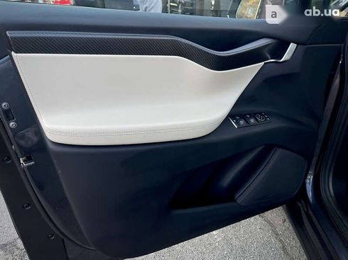 Tesla Model X 2018 - фото 15