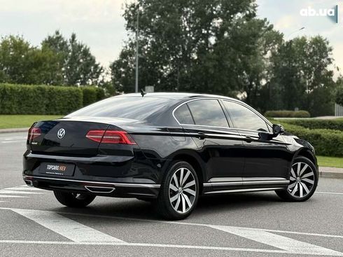 Volkswagen Passat 2018 - фото 14