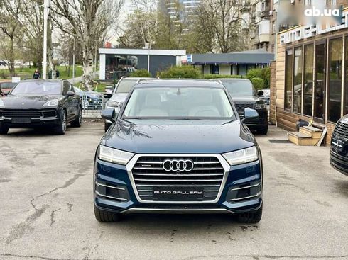 Audi Q7 2019 - фото 6