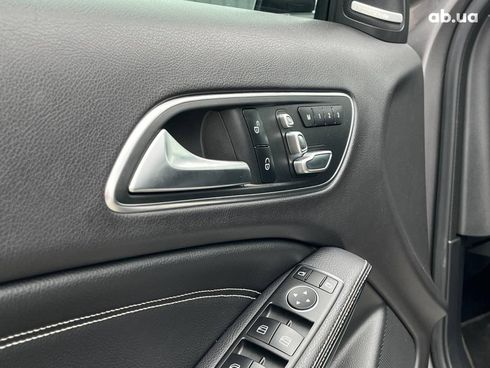 Mercedes-Benz GLA-Класс 2019 серый - фото 45