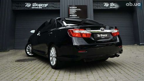 Toyota Camry 2012 - фото 14
