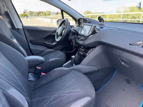 Peugeot 208 2013 - фото 23