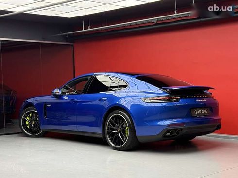 Porsche Panamera 2018 - фото 26