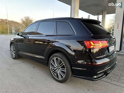 Audi Q7 2017 - фото 12