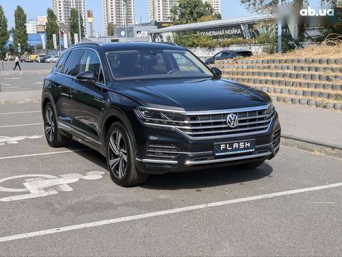 Volkswagen Touareg 2019 - фото 6