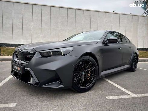 BMW M5 2025 - фото 5