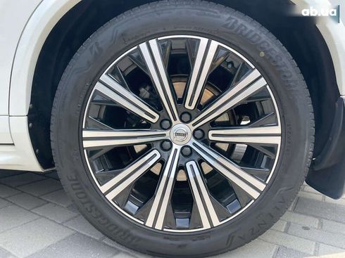 Volvo XC90 2021 - фото 25