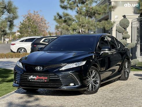 Toyota Camry 2021 - фото 4