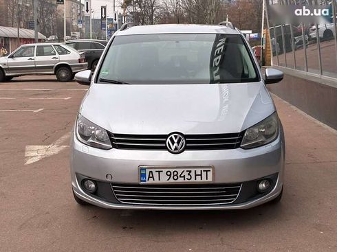 Volkswagen Touran 2015 - фото 3