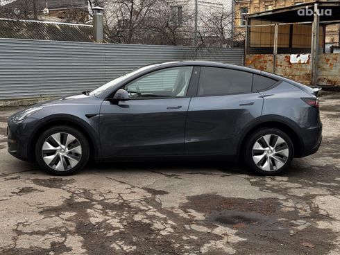 Tesla Model Y 2023 серый - фото 14