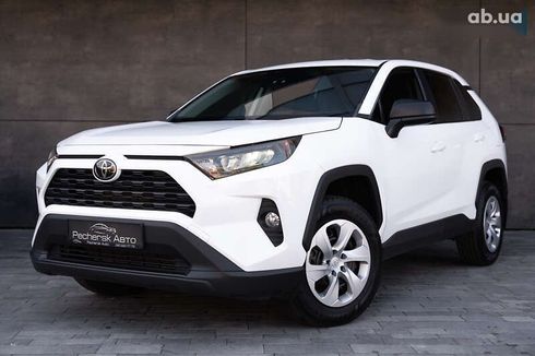 Toyota RAV4 2022 - фото 2