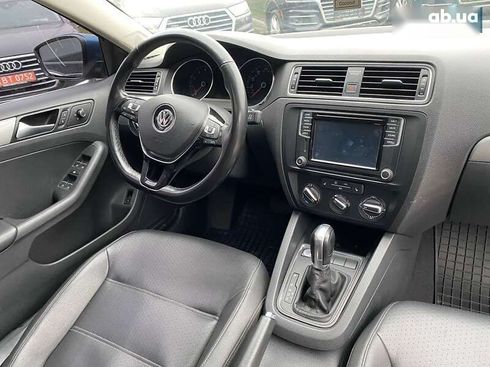 Volkswagen Jetta 2016 - фото 10