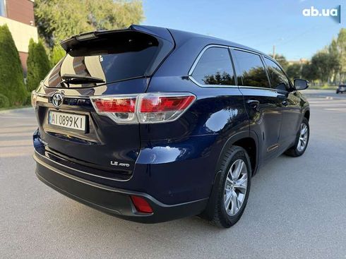 Toyota Highlander 2015 - фото 4