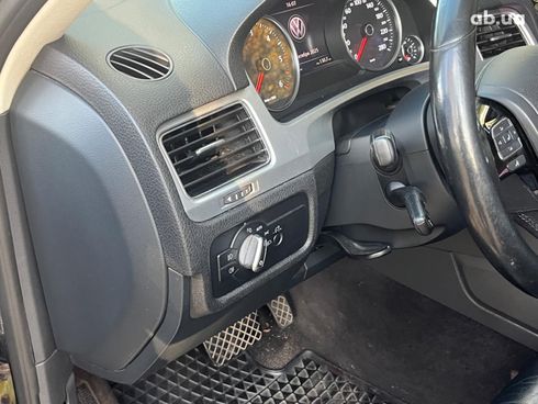 Volkswagen Touareg 2014 черный - фото 33
