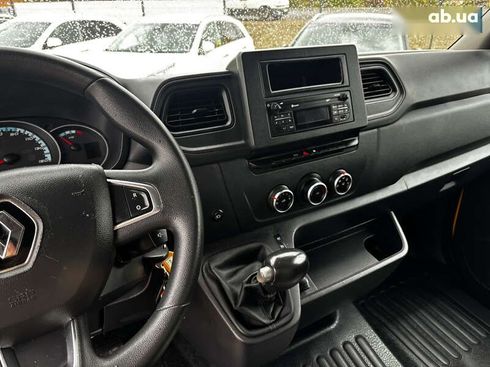 Renault Master 2020 - фото 22