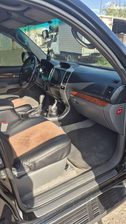 Toyota Land Cruiser Prado 2007 черный - фото 7