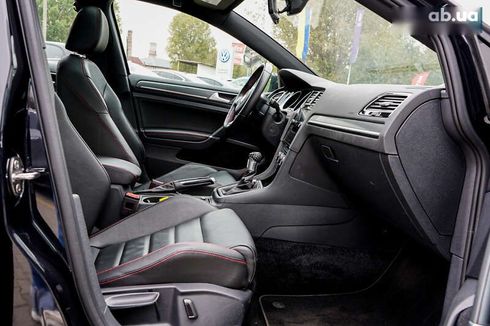 Volkswagen Golf GTI 2019 - фото 25