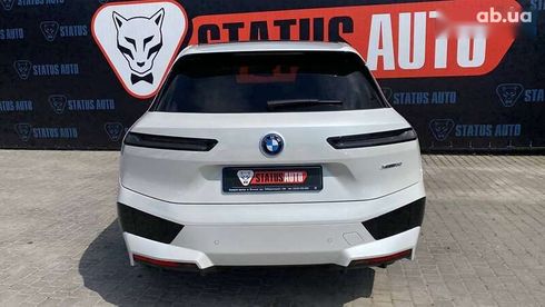 BMW iX 2022 - фото 7