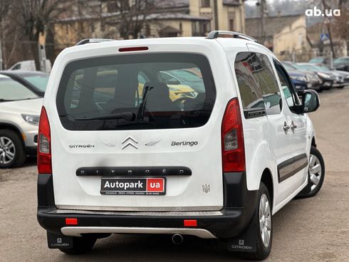 Citroёn Berlingo 2010 белый - фото 6