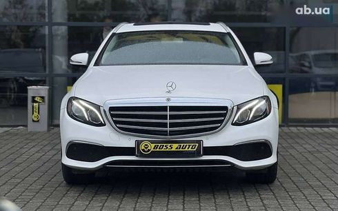 Mercedes-Benz E-Класс 2018 - фото 2