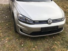 Продажа б/у Volkswagen e-Golf 2017 года - купить на Автобазаре