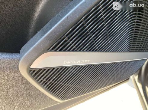 Audi Q5 2018 - фото 15