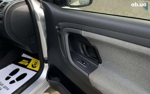 Skoda Fabia 2010 - фото 21