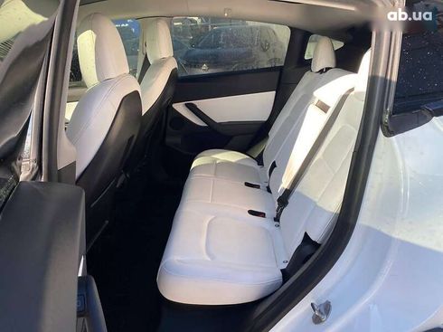 Tesla Model Y 2021 - фото 18