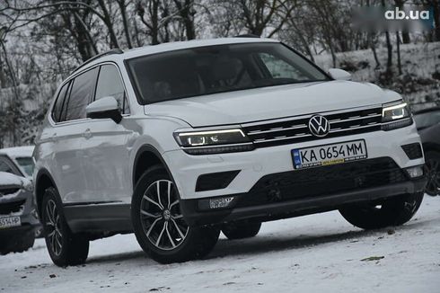 Volkswagen Tiguan 2020 - фото 2