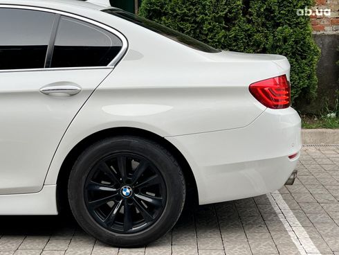 BMW 5 серия 2014 белый - фото 6