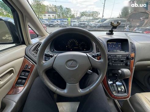 Lexus RX 2000 - фото 30