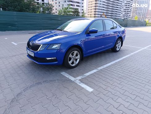 Skoda Octavia 2018 синий - фото 2