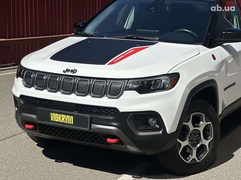 Jeep Compass 2022 - фото 6