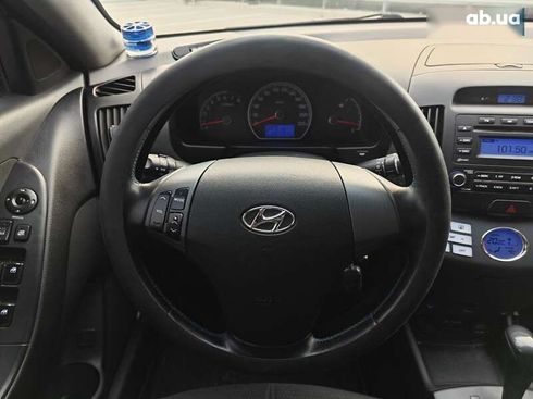 Hyundai Elantra 2008 - фото 15