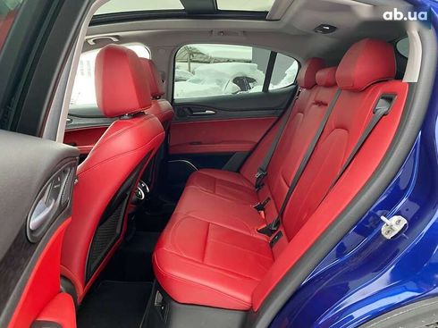 Alfa Romeo Stelvio 2020 - фото 23