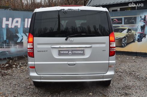 Mercedes-Benz Viano 2012 серый - фото 3