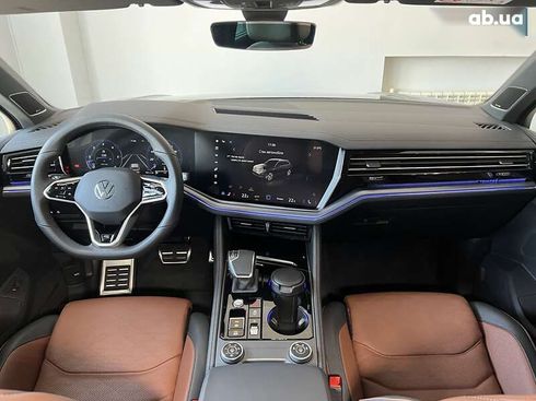 Volkswagen Touareg 2024 - фото 12