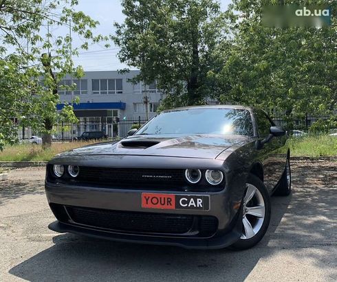 Dodge Challenger 2020 - фото 3