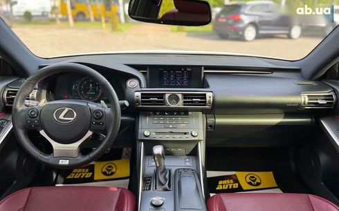 Lexus IS 2015 - фото 14