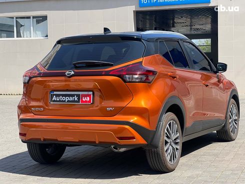 Nissan Kicks 2023 оранжевый - фото 8