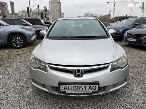 Honda Civic 2008 - фото 2