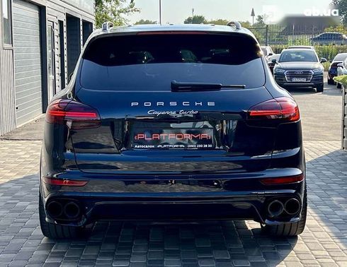 Porsche Cayenne 2016 - фото 12