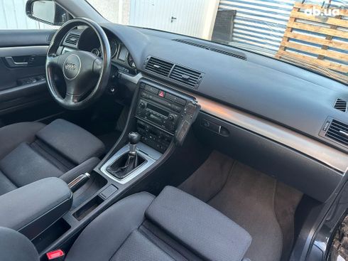 Audi A4 2004 черный - фото 8