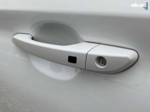 Hyundai Kona Electric 2021 - фото 28