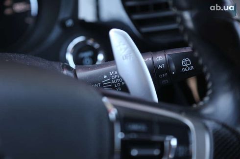 Mitsubishi Outlander 2017 - фото 23
